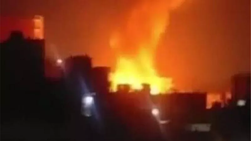 حريق هائل بإحدى الشقق السكنية فى الشرابية