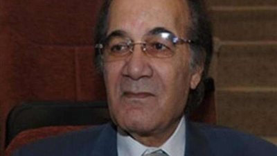 بعد بكائه نجله على الهواء.. محمود ياسين يتصدر 
