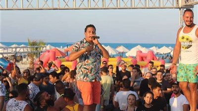 حمو بيكا معتذرا لـ هاني شاكر: 