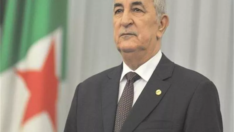 الجزائر تستدعي سفيرها لدى فرنسا.. تفاصيل