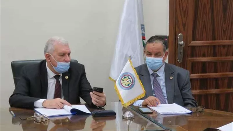 الجمارك: عمل موظفي التسجيل المسبق للشحنات 24 ساعة