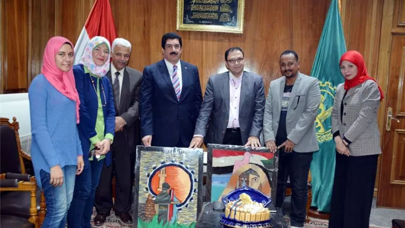 عميد 