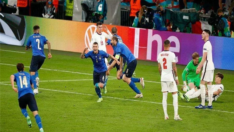 تحديد حكام مواجهة إيطاليا وإسبانيا بدوري الأمم