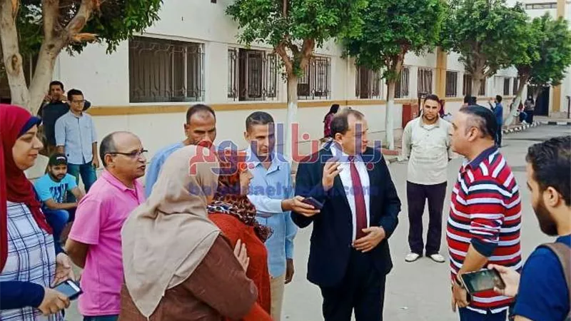 زيارة مفاجئة لرئيس جامعة بني سويف لمتابعة منظومة العمل بالسياحة والفنادق