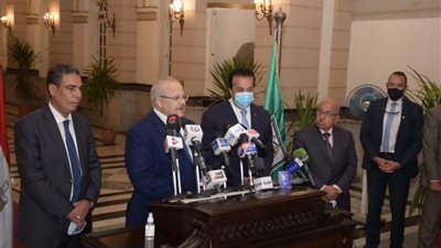 موعد الانتهاء من تطعيم جميع منتسبي الجامعات.. التعليم العالي توضح