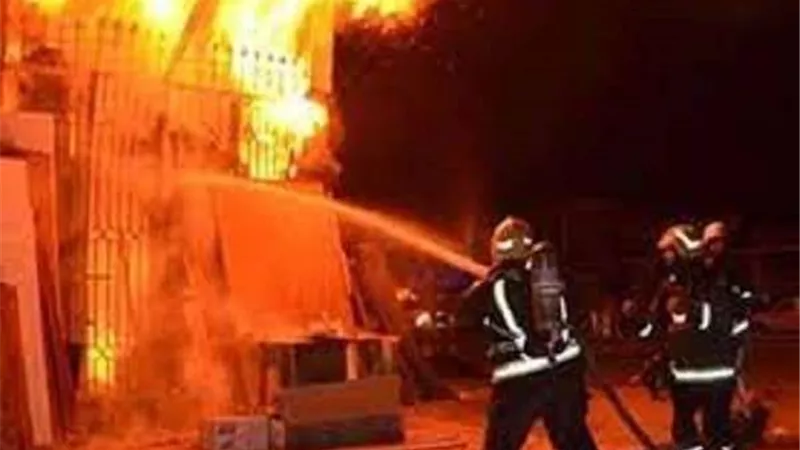 إصابة 7 من رجال الإطفاء بالغردقة و5 أخرين في حريق شقة سكنية في الغردقة