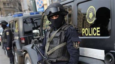 لإجباره على تغيير ديانته.. حقيقة حجز مجند شرطة داخل وحدته