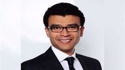 سر محمد بدر المصري الذي تولى عمادة 3 كليات في ألمانيا