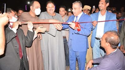 محافظ سوهاج يفتتح طريق كورنيش النيل بالمنشاة بتكلفة 7 مليون جنيه
