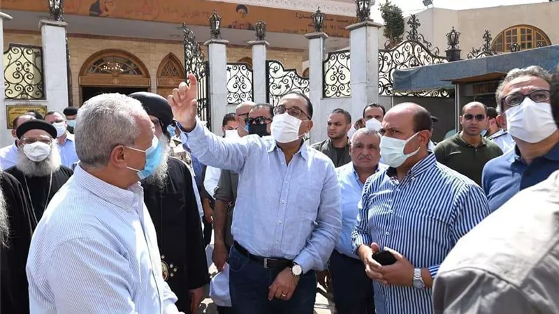رئيس الوزراء: الدولة تسعى إلى توفير سكن لائق وكريم لمواطنيها