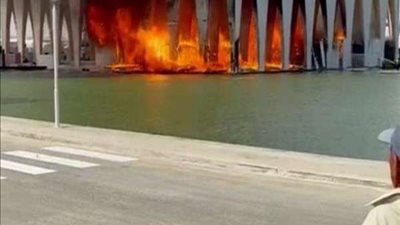 قبل ساعات من الإحتفال.. حريق هائل بقاعة افتتاح مهرجان الجونة