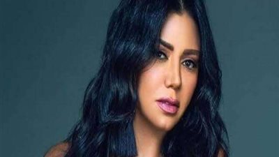 رانيا يوسف بإطلالة جريئة في رابع أيام مهرجان الجونة (صور)
