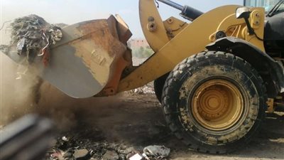 رفع 9597 ألف طن قمامة وإزالة 544 حالة إشغالات متنوعة بمراكز الفيوم
