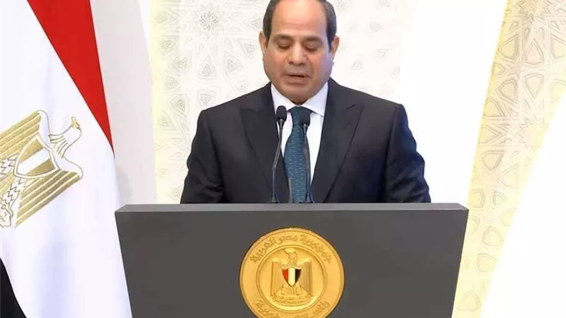 السيسي: البناء السليم للوعي أحد عوامل الإستقرار