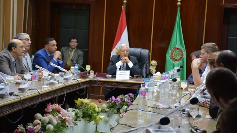 إحالة 32 من العاملين بعدد من الجمعيات الزراعية بالدقهلية للتحقيق