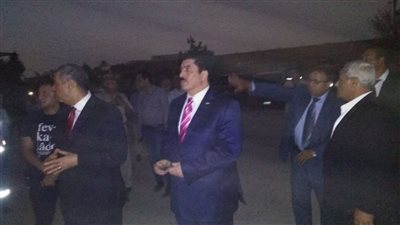 محافظ القليوبية يوجه بسرعة السيطرة على حريق شركة الدراجات البخارية بقليوب