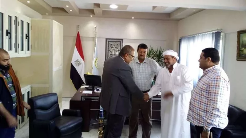 تعليم مطروح يبحث آليات تطوير العملية التعليمية