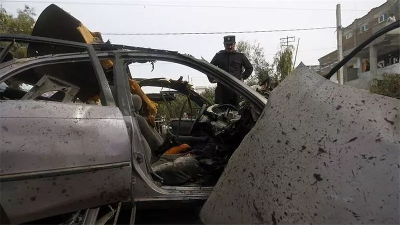 13 قتيلا و3 جرحى بتفجير مزدوج استهدف حافلة عسكرية في دمشق بسوريا