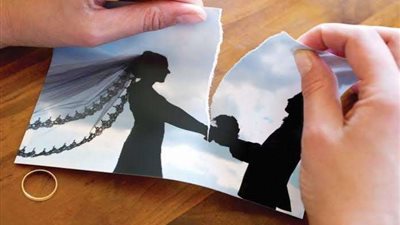 استشاري: 5 أسباب وراء طلاق المتزوجين حديثا أبرزها الإنترنت