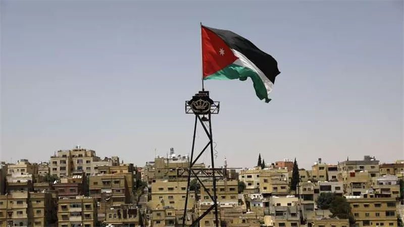 بالفيديو.. لحظة طعن سياح أسبان في الأردن