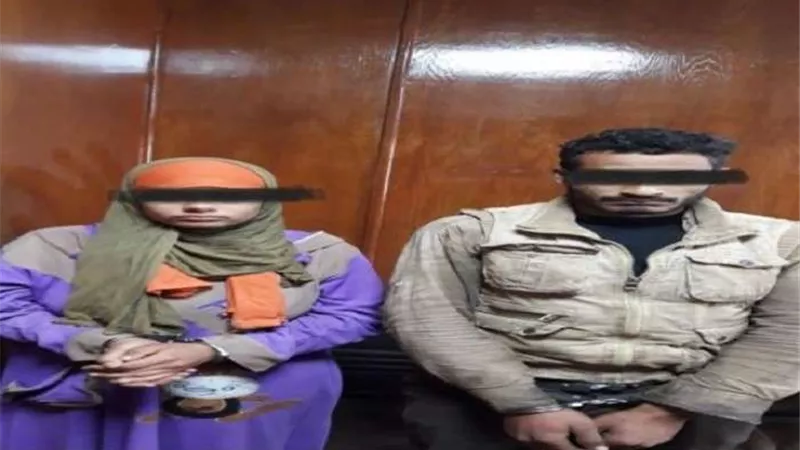 سيدة تقتل زوجها بيد شاب تعرفت عليه بفيسبوك.. جرى منهما وسكينة في صدره