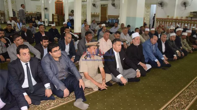 نيابة عن السيسي.. محافظ بني سويف يشهد الاحتفال بالمولد النبوي الشريف
