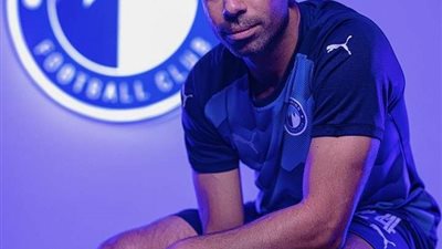 بيراميدز يكشف عن قميصه للموسم الجديد