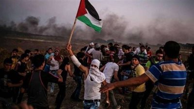 بدء توافد الفلسطينيين في جمعة 