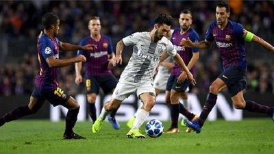 برشلونة يحاول الخروج من 