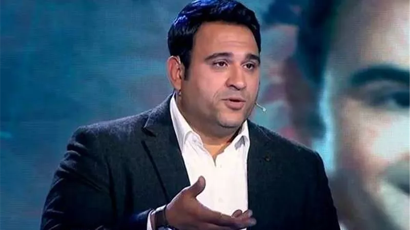 بتعليقات مؤثرة.. هكذا نعى نجوم الفن وفاة والد أكرم حسني