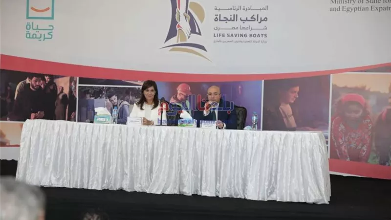 نبيلة مكرم تتفقد قافلة عيون ولقاء جماهيري للتوعية بمخاطر الهجرة  في بني سويف