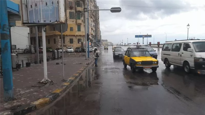الأرصاد: أمطار رعدية ورياح على هذه المناطق غدًا