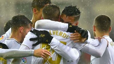 ريال مدريد يلتهم إيبار برباعية نظيفة بالدوري الإسباني