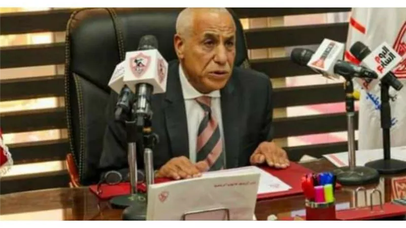 بعد قرار محكمة القضاء الإداري.. تجميد الملفات العاجلة في الزمالك