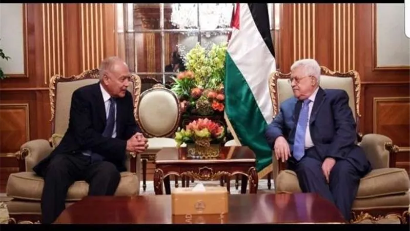 أبو مازن يبعث برقية تهنئة لأبو الغيط في ذكرى المولد النبوي