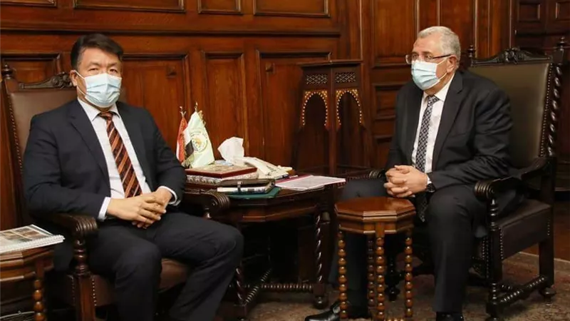 وزير الزراعة يستقبل المدير العام للمنظمة الإسلامية للأمن الغذائي
