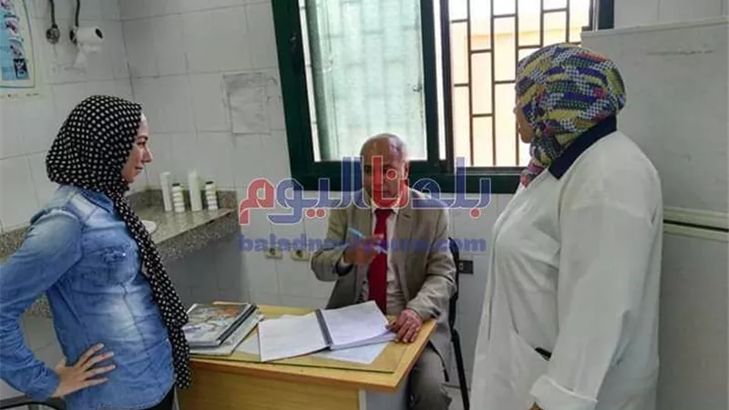 نقل طبيب وممرضة وإشادة بـ طبيبة في مرور مفاجئ لوكيل 
