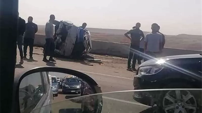 حادث مروع بالطريق الصحراوي في المنيا ينتهي بـ مصرع شخص وإصابة 2 آخرين