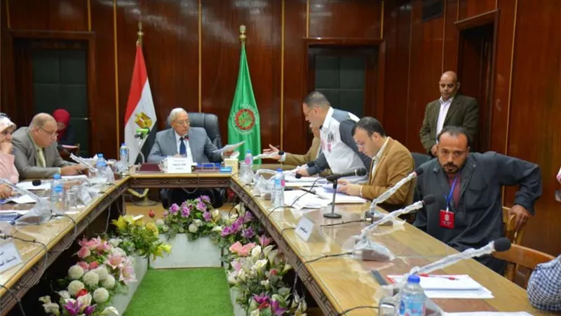 محافظ الدقهلية: الغلق الفوري لمقهى شارع الأتوبيس القديم ومصادرة جميع المحتويات