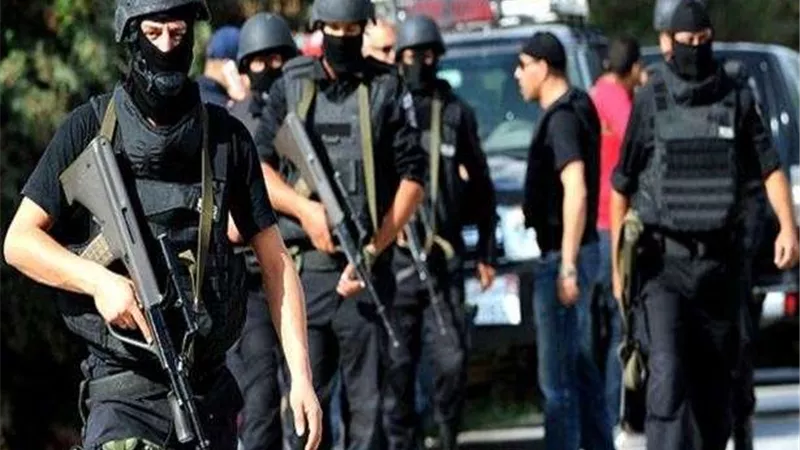 تونس.. مداهمة نفق داخل منزل في محيط مقر السفير الفرنسي