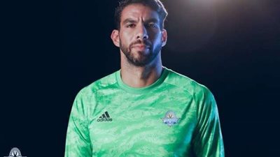 مدرب بيراميدز يكشف تفاصيل إصابة إكرامي
