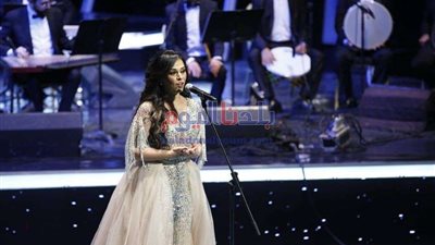 مروة ناجي تتألق في مهرجان الموسيقى العربية بأغاني الزمن القديم