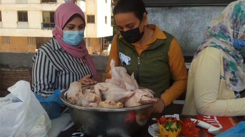 ضبط طن مواد غذائية ولحوم ودواجن غير صالحة للإستهلاك الآدمي بالمنوفية