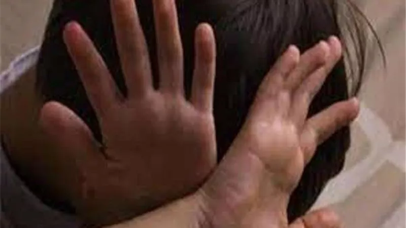 عشق وخيانة.. أم تشنق أطفالها انتقاما من طليقها