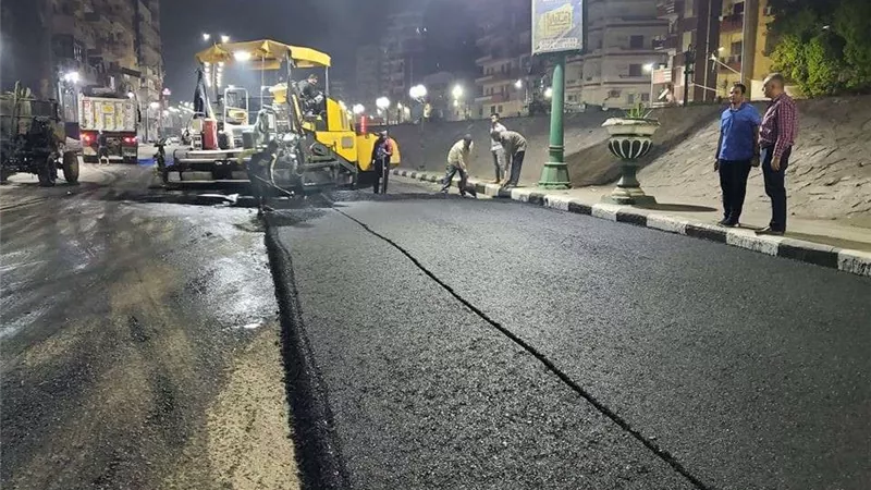 محافظ أسيوط:  لرفع كفاءة الشوارع وتحسين الخدمات 