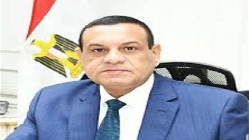 محافظ البحيرة يشن حملات لإزالة التعديات على أراضي الدولة