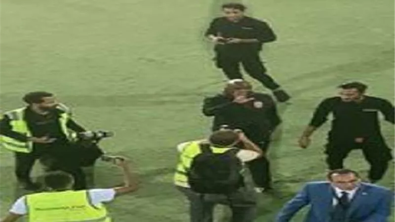 جماهير الأهلي تحتفل بموسيماني 