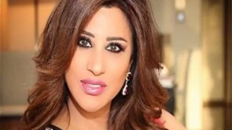 نجوى كرم تلفت الأنظار بإطلالة ساحرة من اختيار الاستايلست سيدريك حدّاد