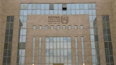 أكاديمية الشرطة تستقبل عدد من طلبة وطالبات إحدى المدارس