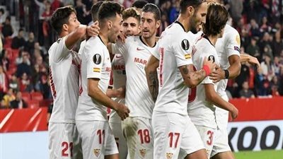 بث مباشر.. مباراة إشبيلية وريال بيتيس فى الدوري الإسباني